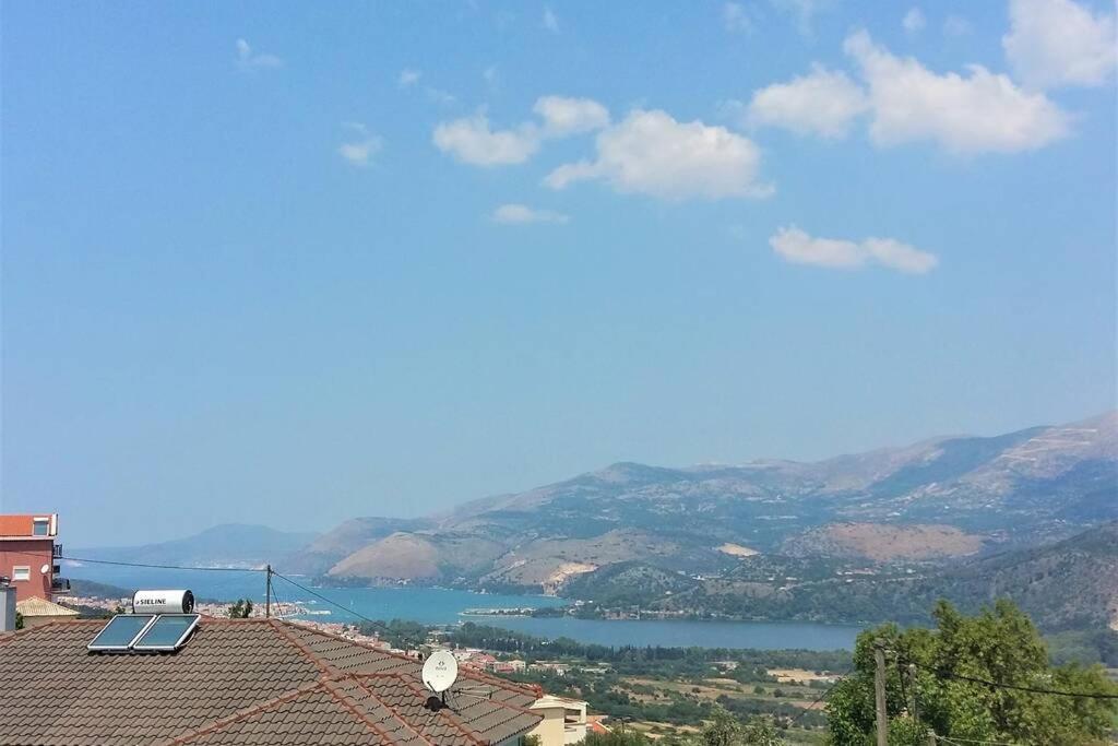 Sea And Mountains View Apartment Argostoli  Buitenkant foto